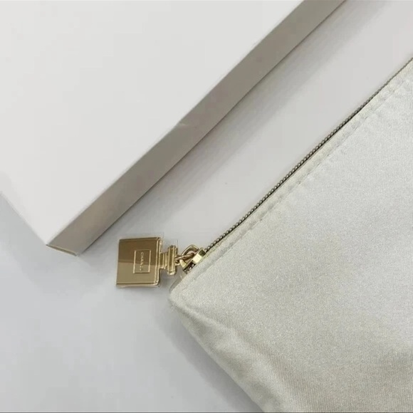 COCO MADEMOISELLE Clutch - Picture 5 of 8